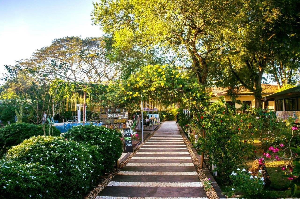 Ponce De Leon Garden Resort Powered By Aston Пуэрто-Принцеса Экстерьер фото